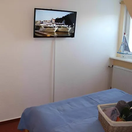 Ruhiges Ferienhaus Mit 3 Schlafzimmer - #73393 Sylt