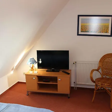 Ruhiges Ferienhaus Mit 3 Schlafzimmer - #73393 Сasa de vacaciones